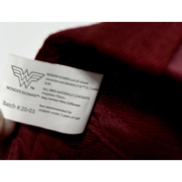 Wonder Woman Hat Red Marvel Snapback Cap by Six Flags GUC With Comic Book Design - Picture 8 of 8